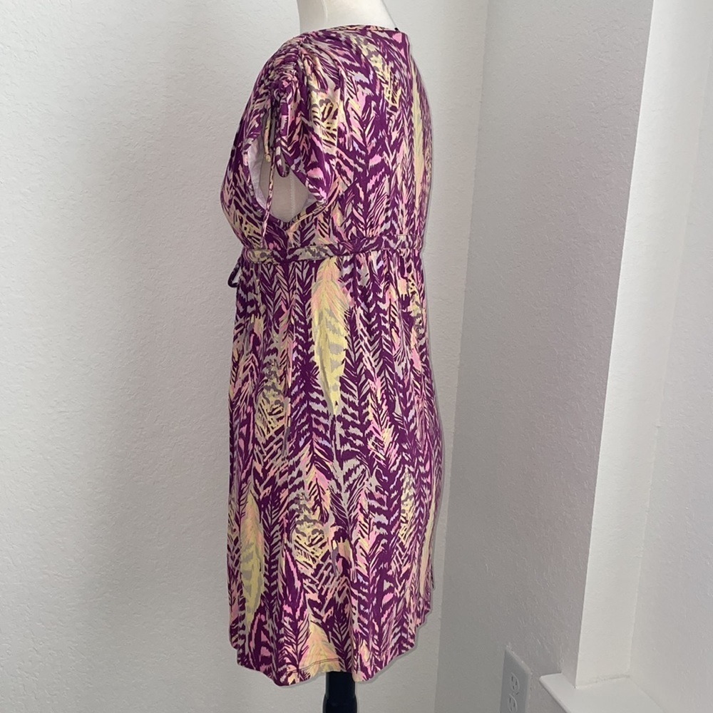 H&M floral vneck above the knee dress with adjustable ties in women’s small - Picture 5 of 11